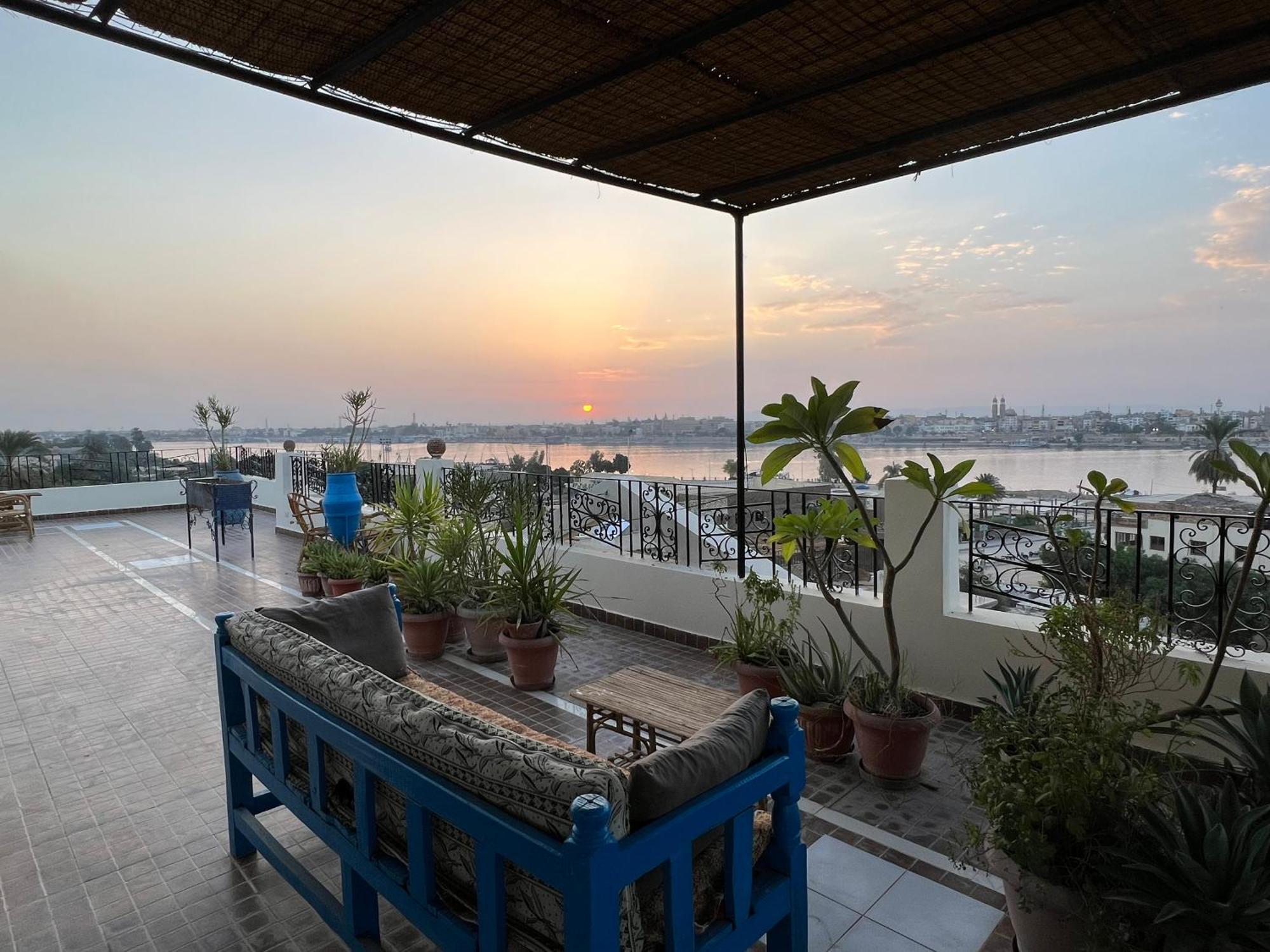 Harmony House Luxor Hotel Eksteriør billede